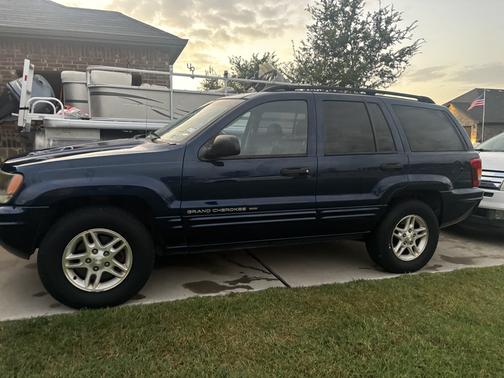 2002 Jeep Grand Cherokee Laredo