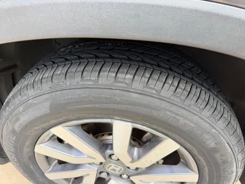 Gray 2021 Honda Pilot EX