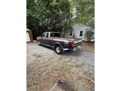 1993 Ford F-350 XL SuperCab DRW