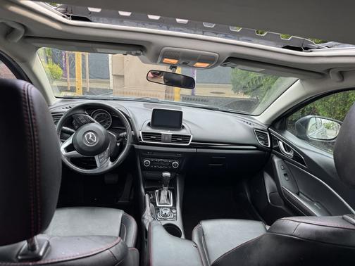2015 Mazda Mazda3 i Grand Touring