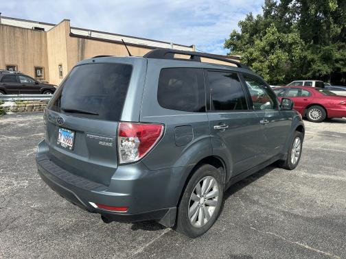2011 Subaru Forester 2.5 X Premium