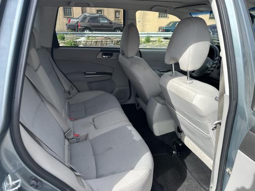 2011 Subaru Forester 2.5 X Premium