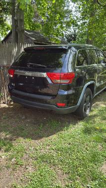Blue 2011 Jeep Grand Cherokee Laredo