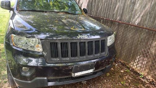 Blue 2011 Jeep Grand Cherokee Laredo