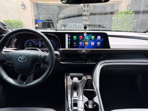 Silver 2025 Toyota Crown Platinum