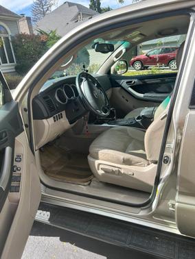 Gold 2005 Toyota 4Runner Limited