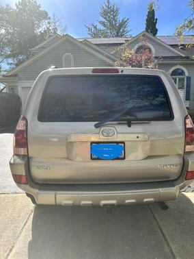 Gold 2005 Toyota 4Runner Limited