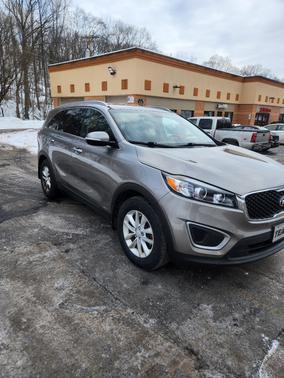 2016 Kia Sorento LX
