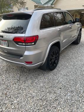 2018 Jeep Grand Cherokee Altitude