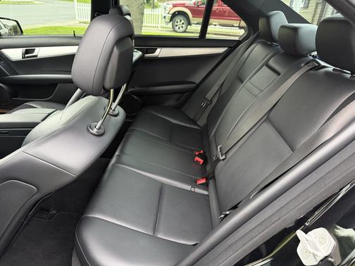 Black 2013 Mercedes-Benz C-Class C 300 4MATIC Sport