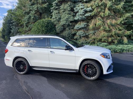 Photo 2 of 17 of 2018 Mercedes-Benz AMG GLS 63 Base