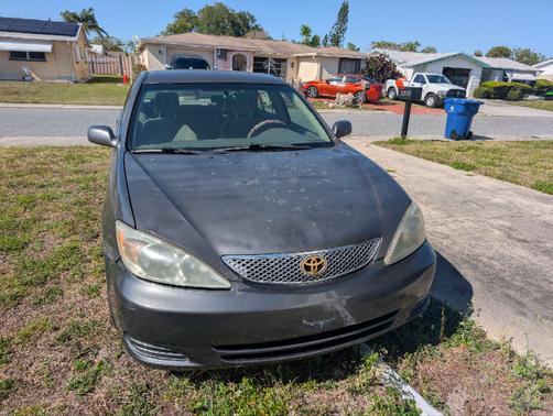 2003 Toyota Camry LE