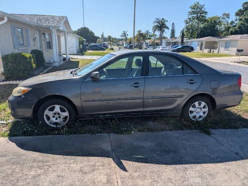 2003 Toyota Camry LE