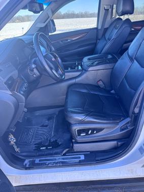 2016 Cadillac Escalade ESV Luxury