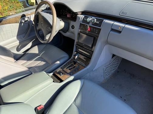 2002 Mercedes-Benz E-Class E430 4MATIC