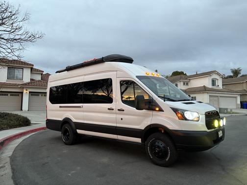 2015 Ford Transit-350 XLT