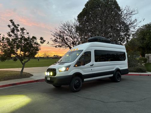 2015 Ford Transit-350 XLT