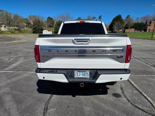 2015 Ford F-150 Platinum