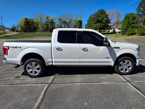 2015 Ford F-150 Platinum