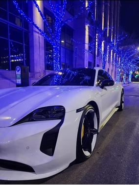 2020 Porsche Taycan Turbo
