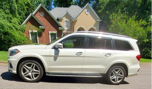 2015 Mercedes-Benz GL-Class GL 550 4MATIC