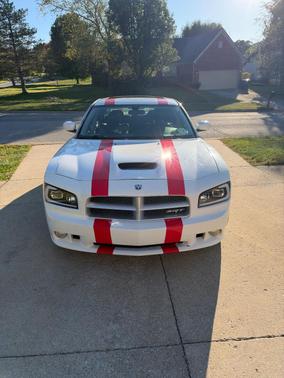 White 2007 Dodge Charger SRT8