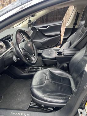 2013 Tesla Model S Base