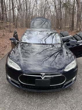 2013 Tesla Model S Base