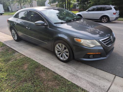 2010 Volkswagen CC Sport