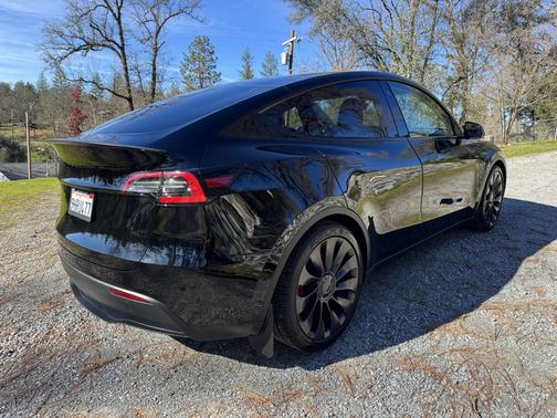 2021 Tesla Model Y Performance