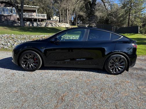 2021 Tesla Model Y Performance