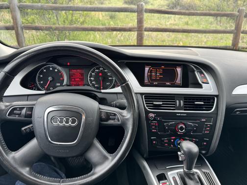 2011 Audi A4 2.0T Premium quattro