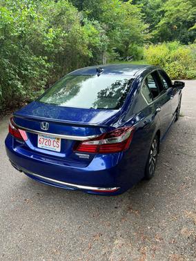 2017 Honda Accord Hybrid Touring