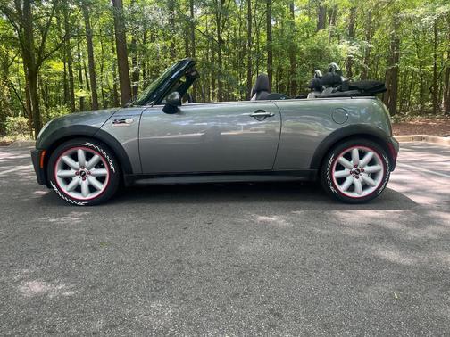 Gray 2006 MINI Cooper S Base