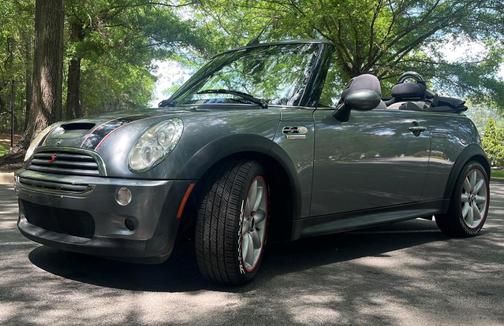 Gray 2006 MINI Cooper S Base
