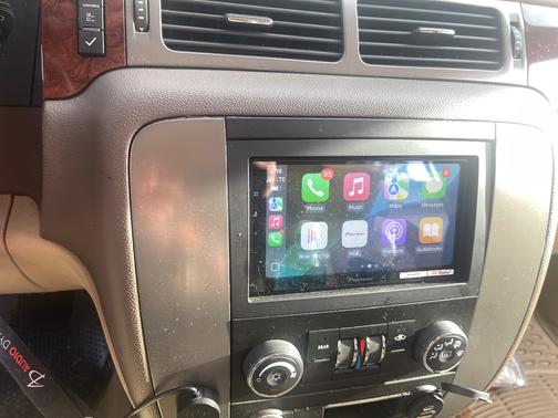 2010 GMC Yukon XL 1500 SLE