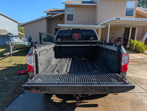 2016 Nissan Titan XD SL