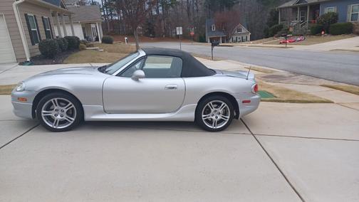 2005 Mazda MX-5 Miata Base