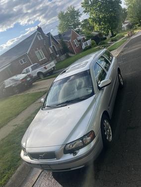 2002 Volvo V70 2.4