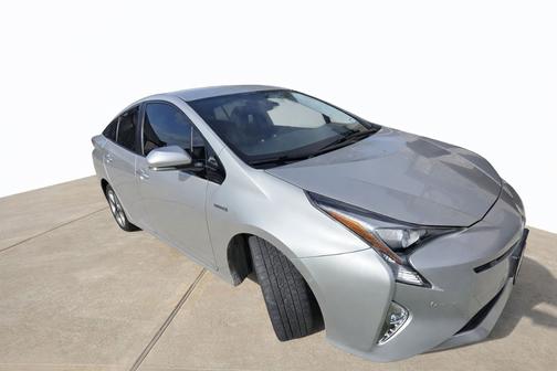 2018 Toyota Prius Four Touring