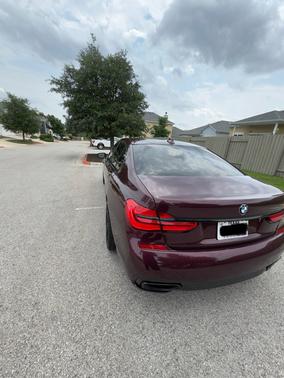 Brown 2018 BMW 750 i