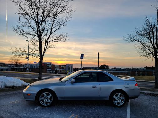 Photo 2 of 27 of 2001 Honda Prelude Base