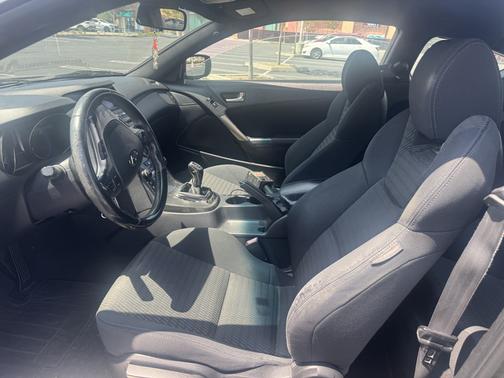 Black 2013 Hyundai Genesis Coupe 2.0T