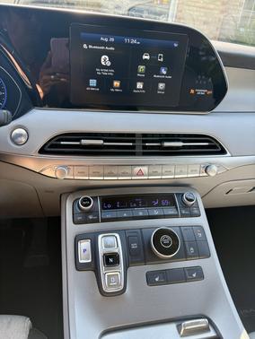 White 2020 Hyundai PALISADE SEL
