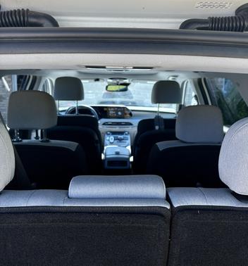 White 2020 Hyundai PALISADE SEL