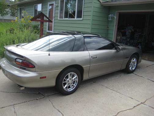 Beige 2002 Chevrolet Camaro Z28