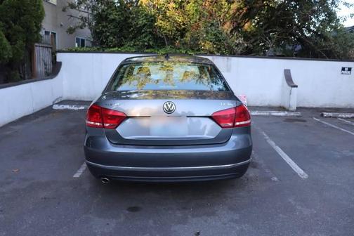 Gray 2013 Volkswagen Passat 2.0 TDI SEL Premium