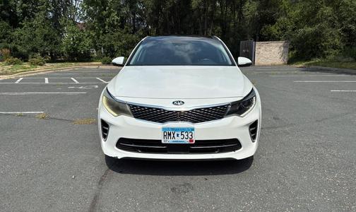 White 2016 Kia Optima SX Turbo