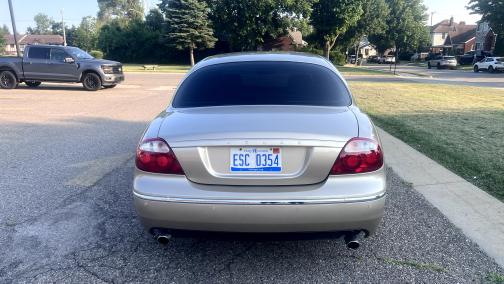 Gold 2005 Jaguar S-Type R
