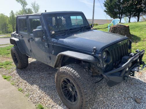 Photo 1 of 1 of 2016 Jeep Wrangler Unlimited Sport RHD